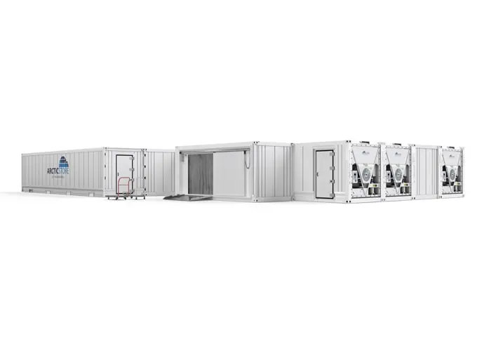 Arctic SuperStore mit Paletten und Verbindungsraum